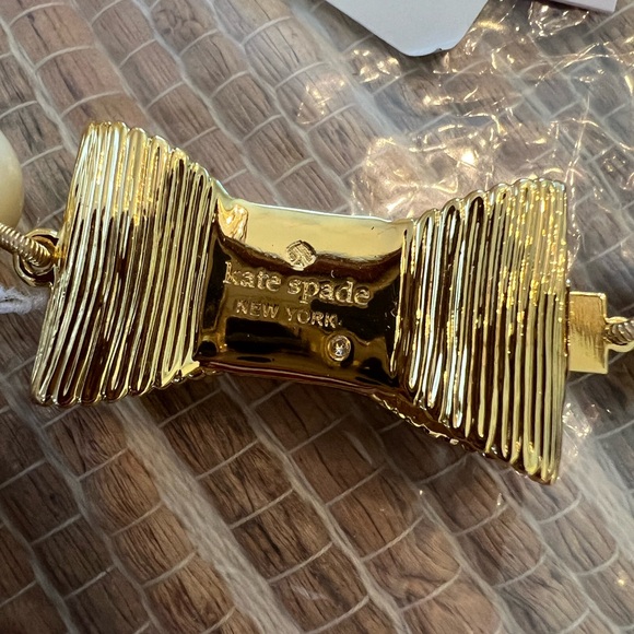 BNWT Kate Spade Bows and Beads  Necklacee and Earrings Set - Picture 3 of 6